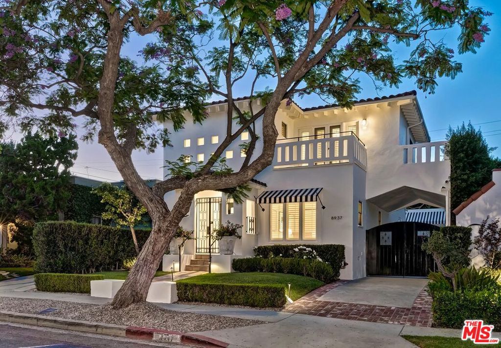 main property photo 17