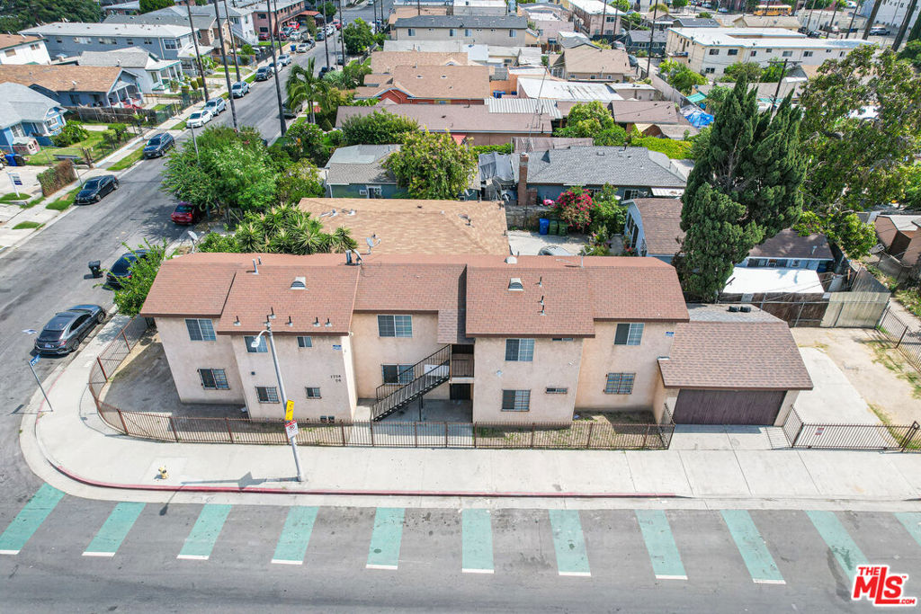 main property photo 47