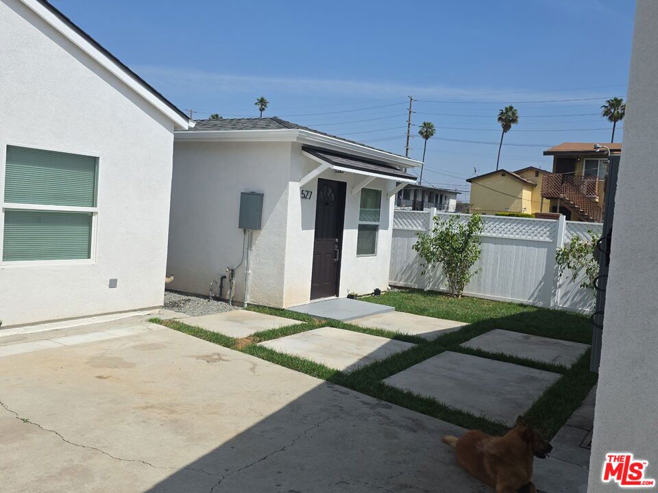 main property photo 16
