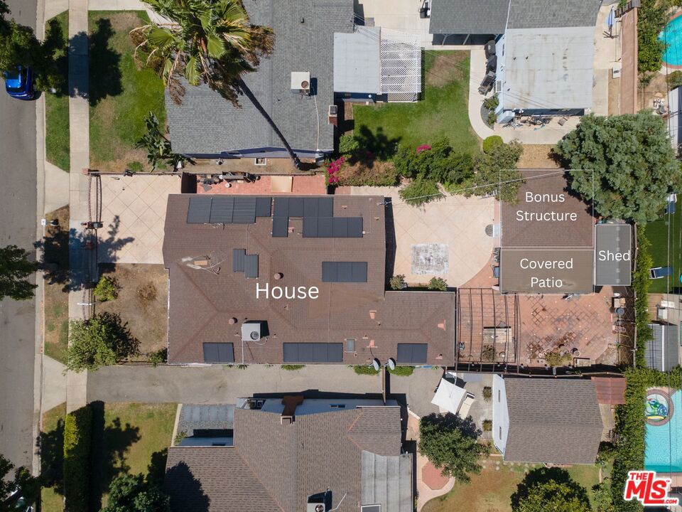main property photo 22