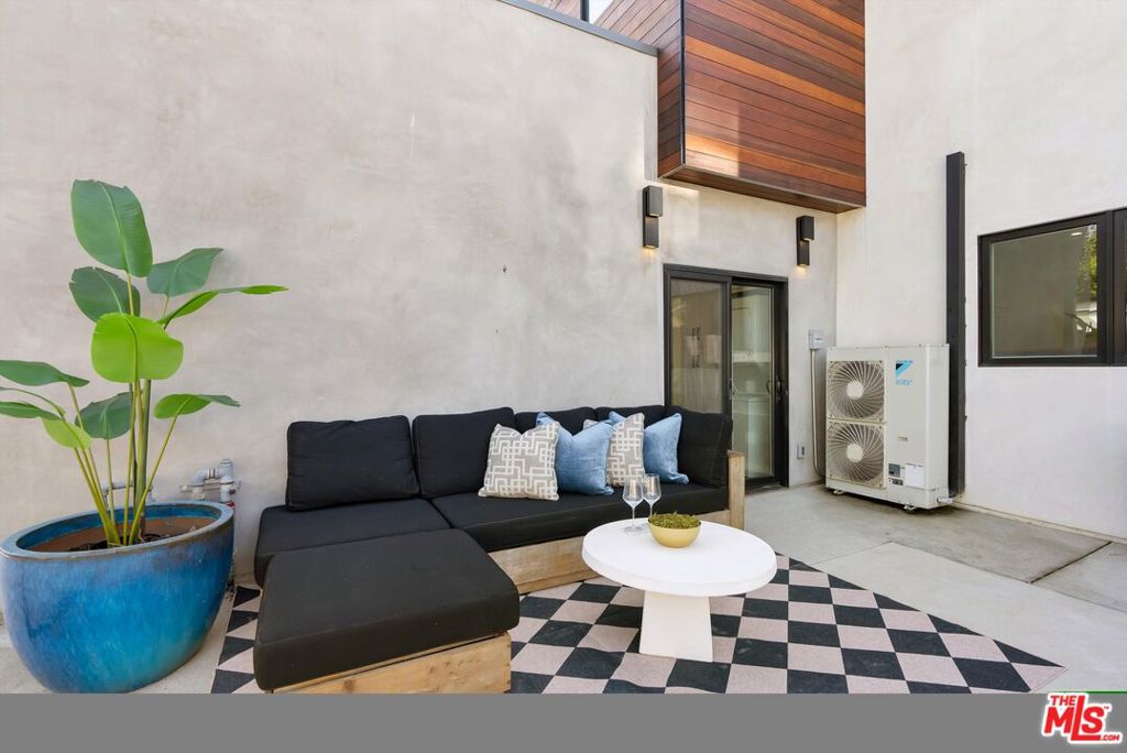 main property photo 63