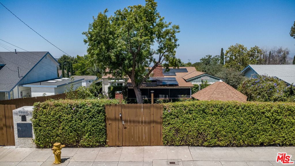 main property photo 58