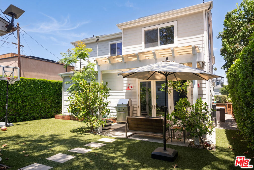 main property photo 38