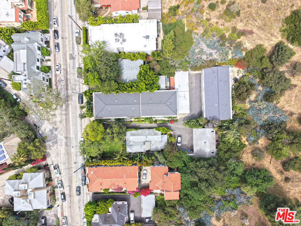 main property photo 49