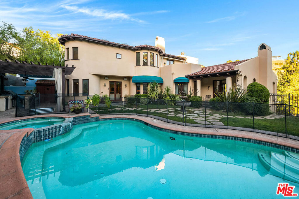 main property photo 61