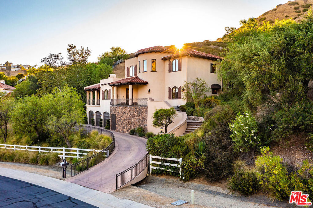 main property photo 63