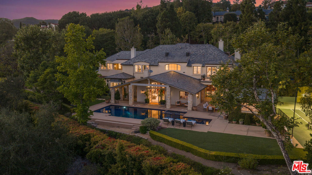 main property photo 35