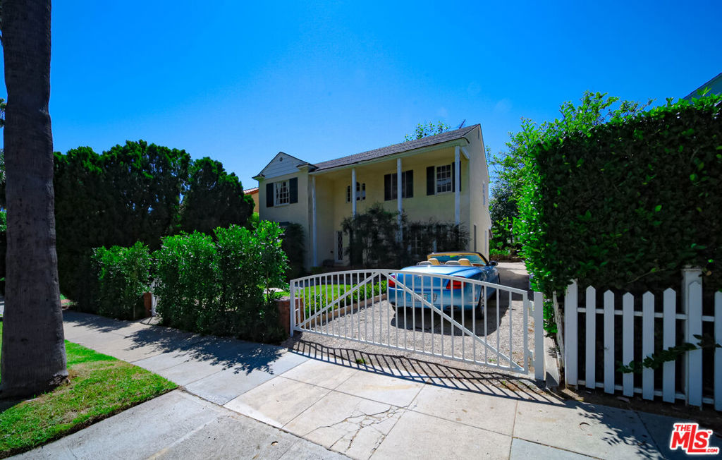 main property photo 7