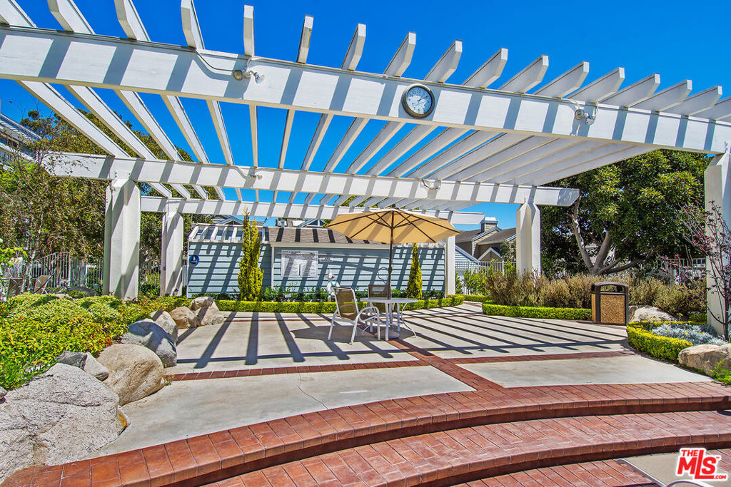 main property photo 61