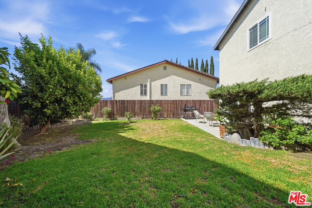 main property photo 50