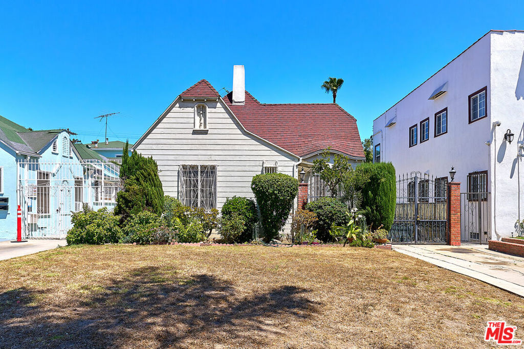 main property photo 3
