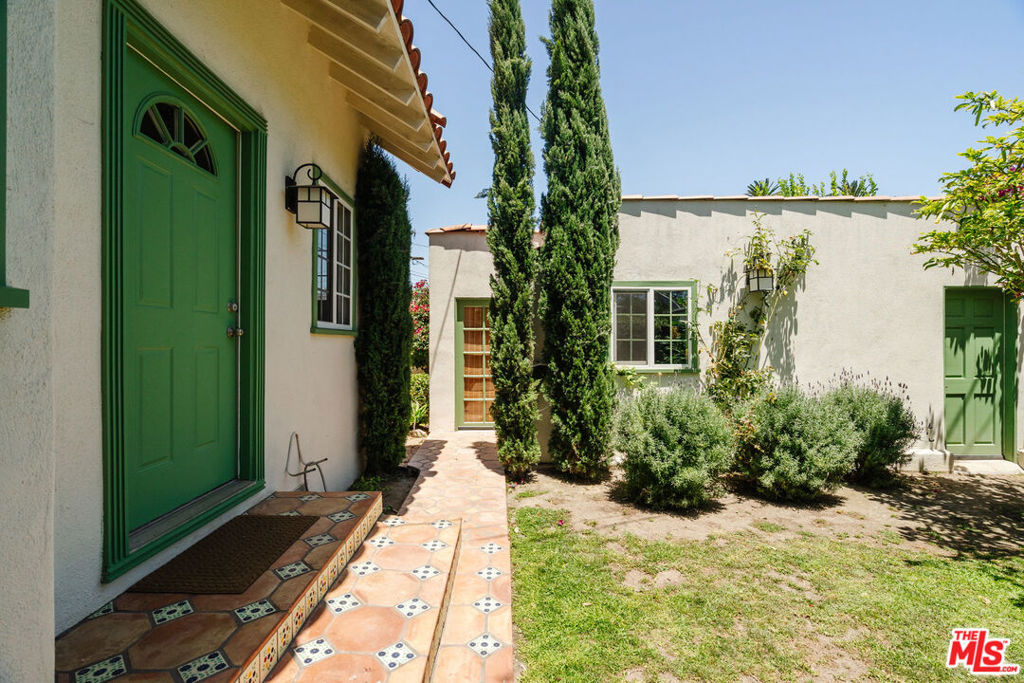 main property photo 42
