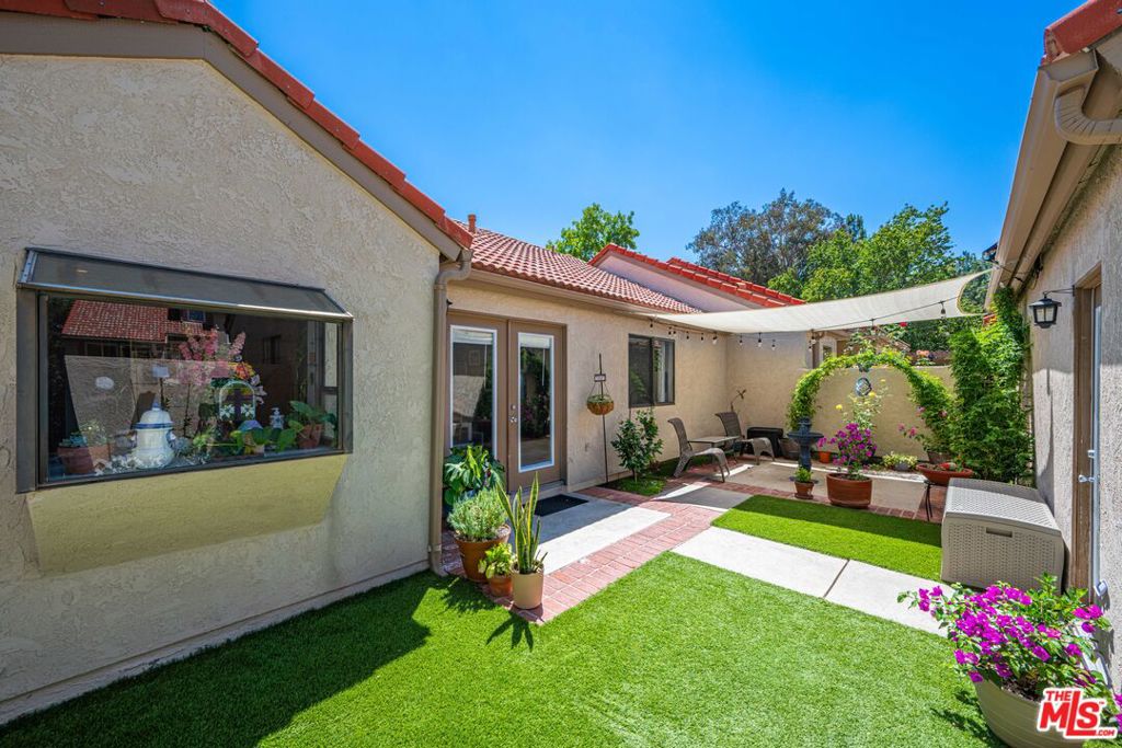 main property photo 22
