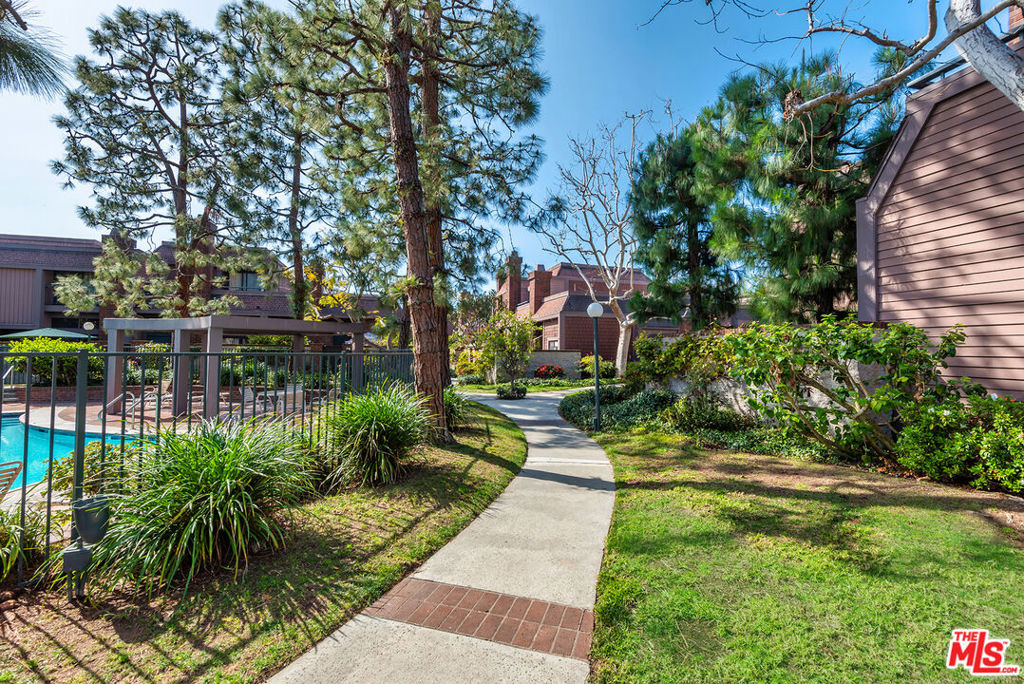 main property photo 51
