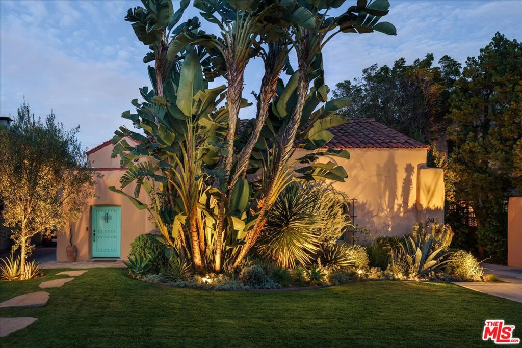 main property photo 38
