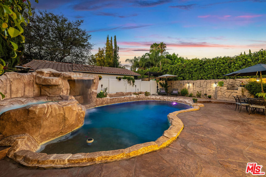 main property photo 70
