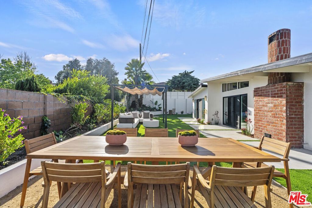 main property photo 51