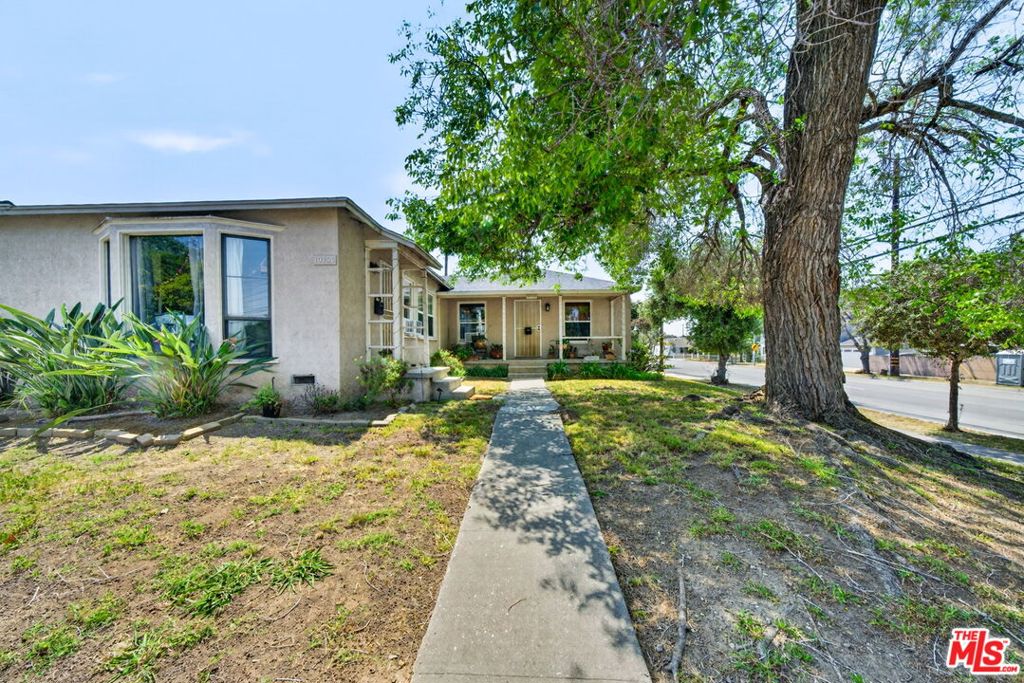 main property photo 4