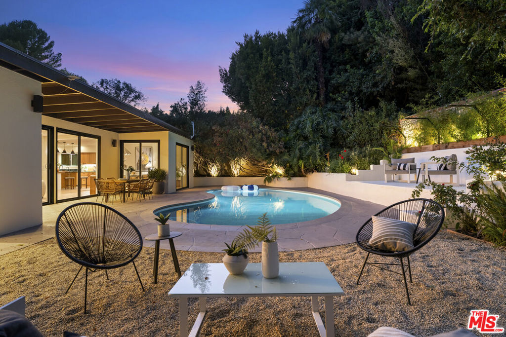 main property photo 59