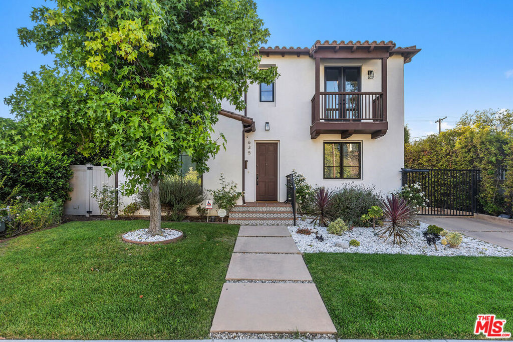 main property photo 36