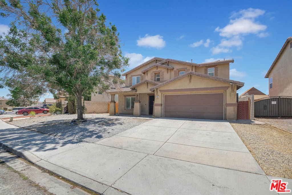 main property photo 37