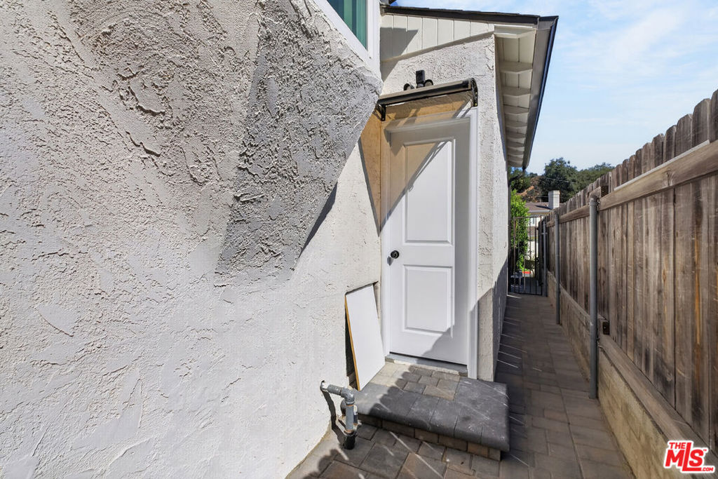 main property photo 60