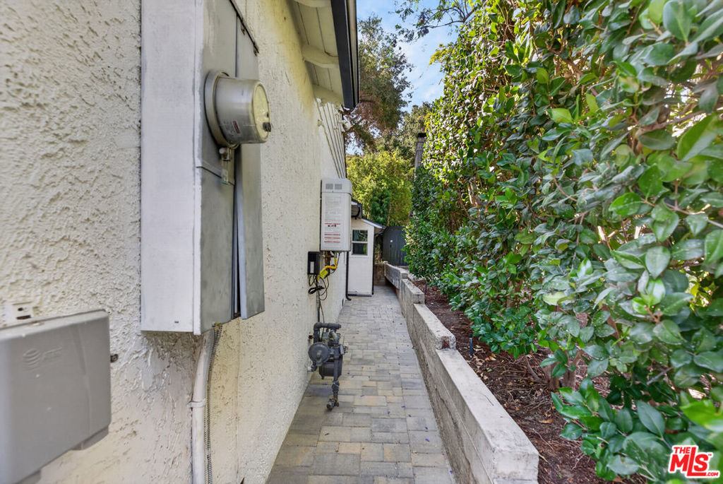 main property photo 64