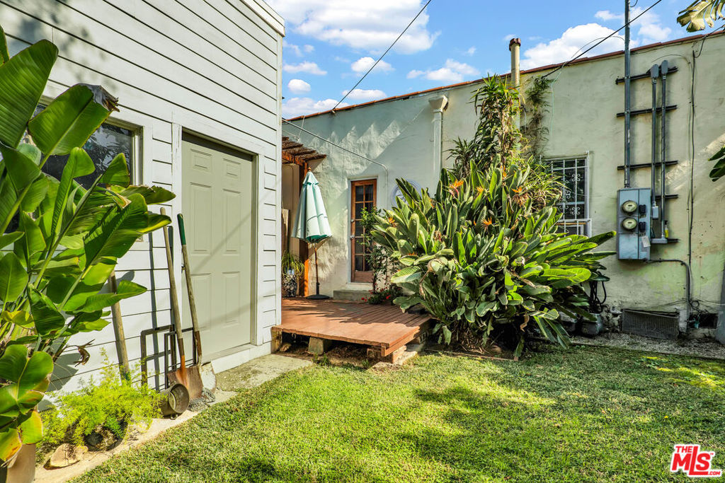 main property photo 24