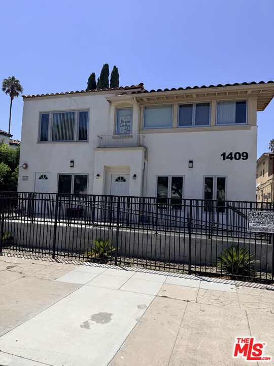 main property photo 14