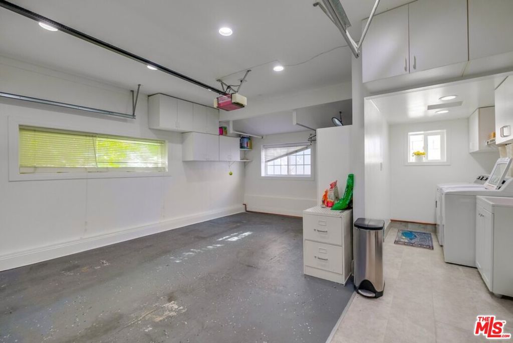 main property photo 59