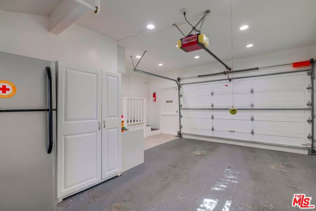 main property photo 61