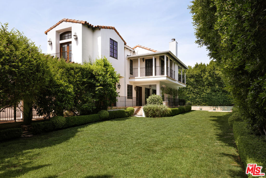 main property photo 20