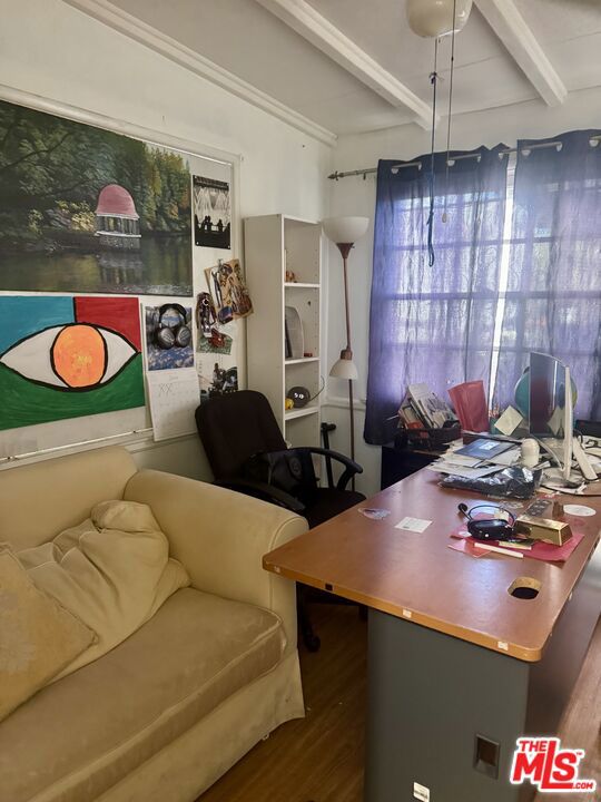 main property photo 6