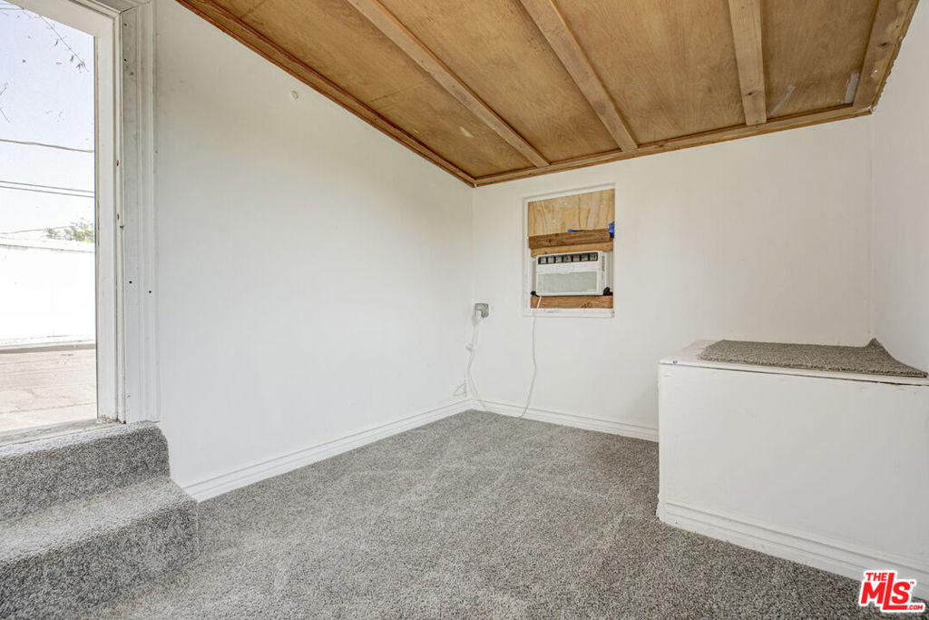 main property photo 62