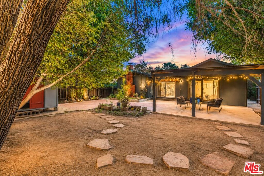 main property photo 26