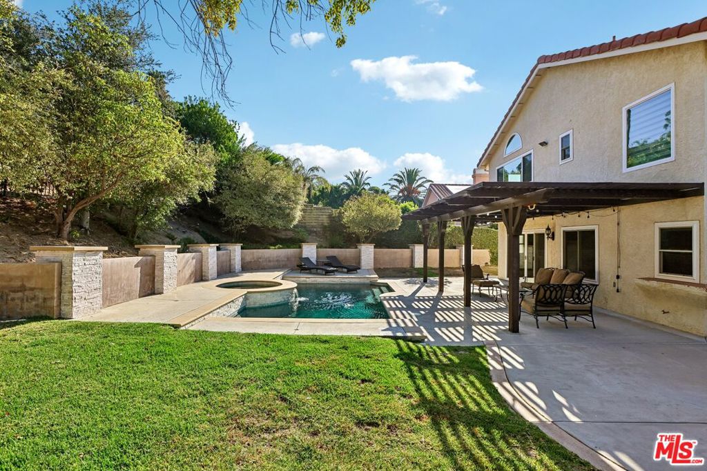 main property photo 44