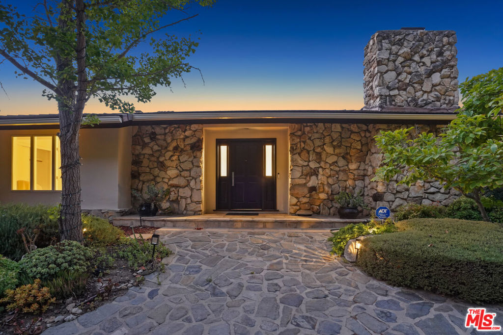 main property photo 59