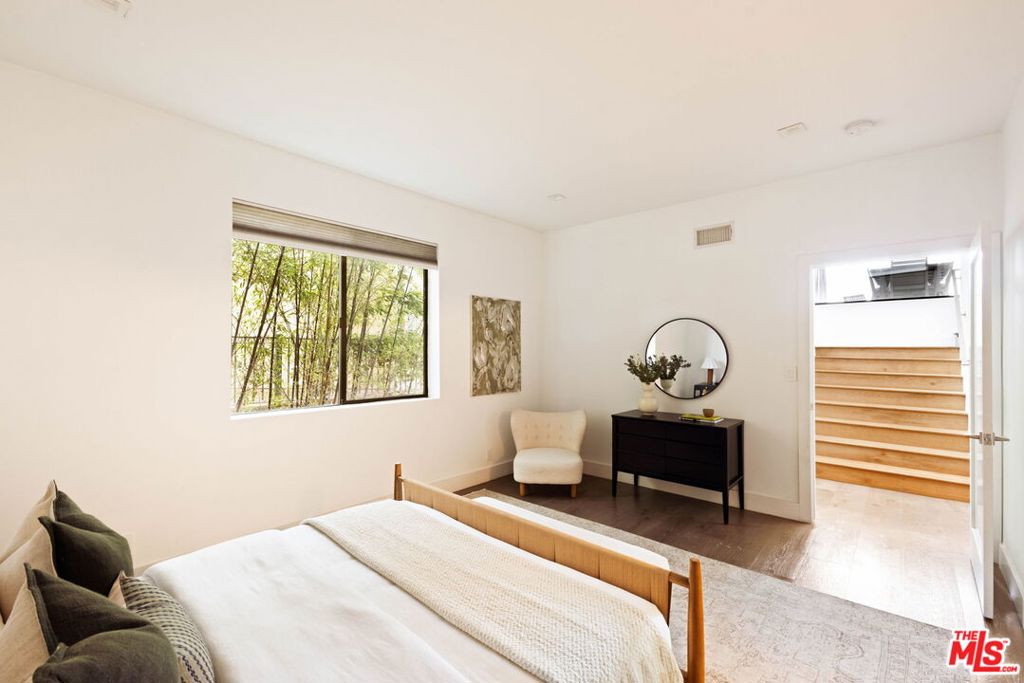 main property photo 63