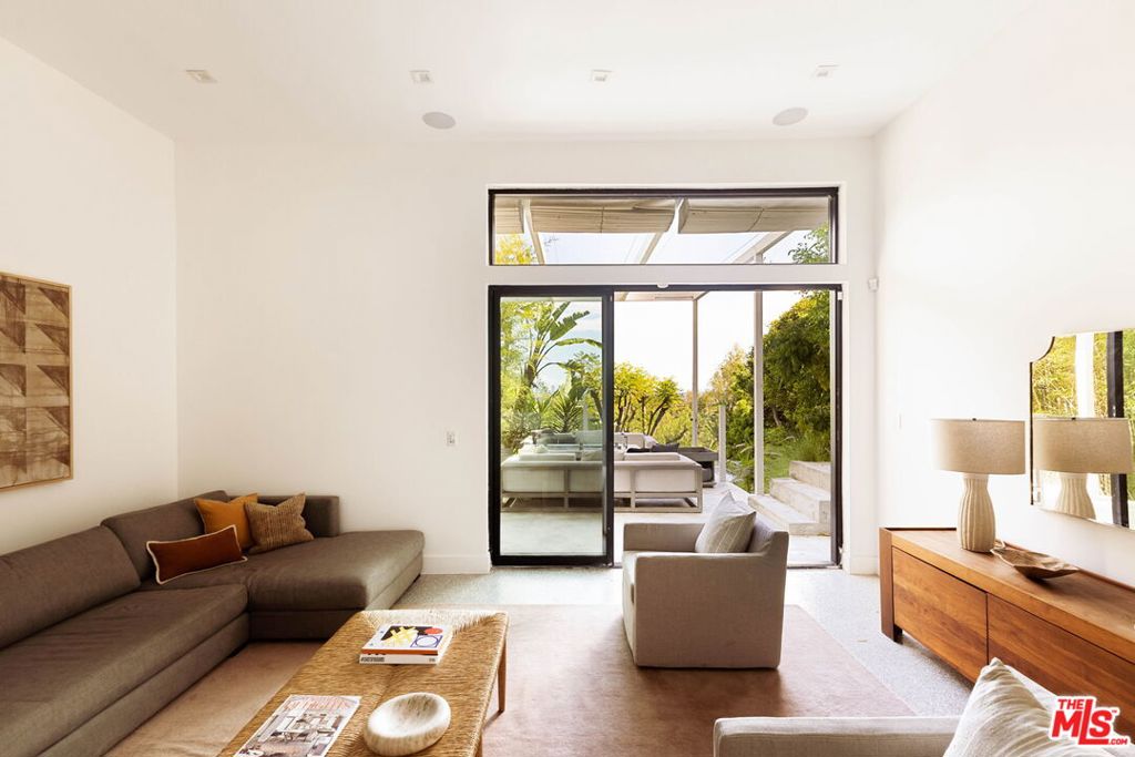 main property photo 74