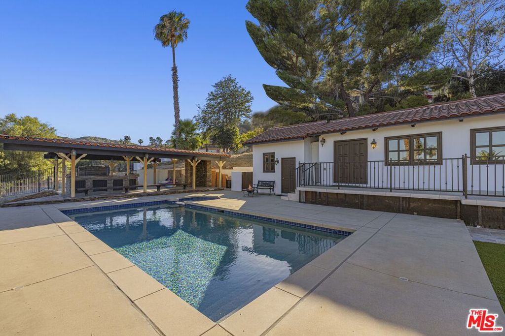 main property photo 55