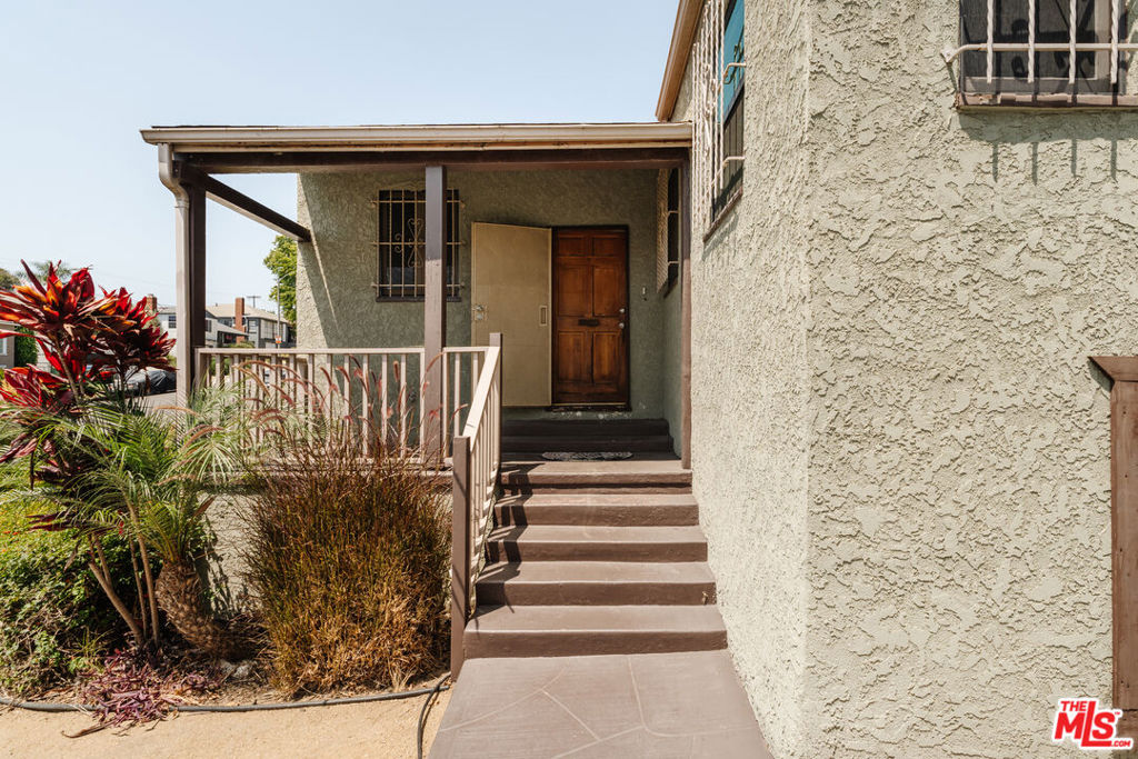main property photo 29