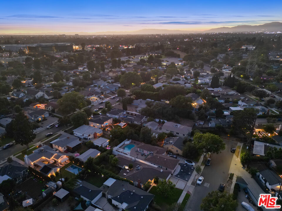 main property photo 54