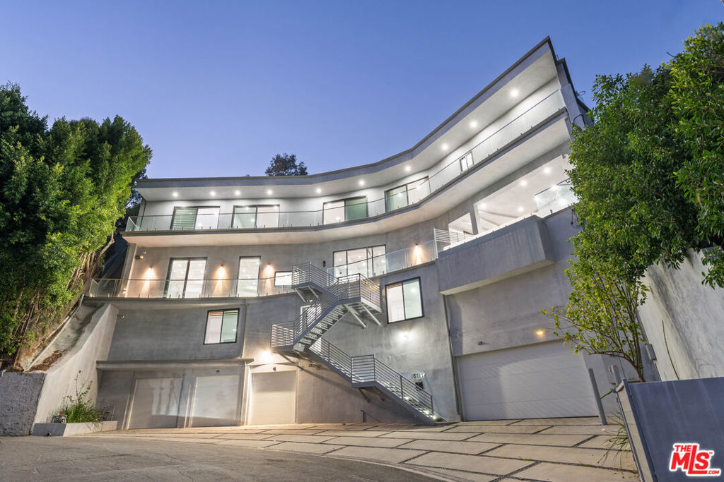 main property photo 61