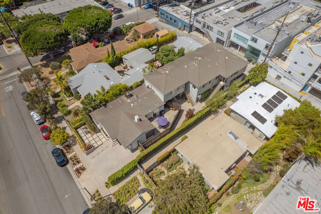 main property photo 49