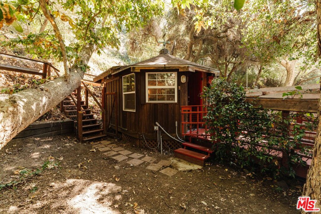 main property photo 57