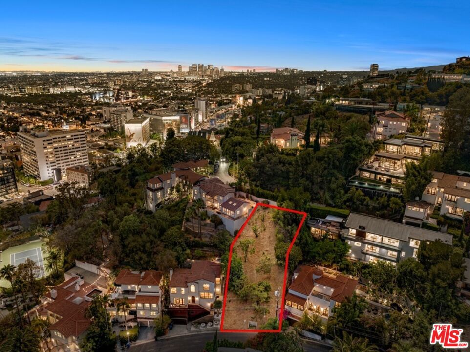 main property photo 22