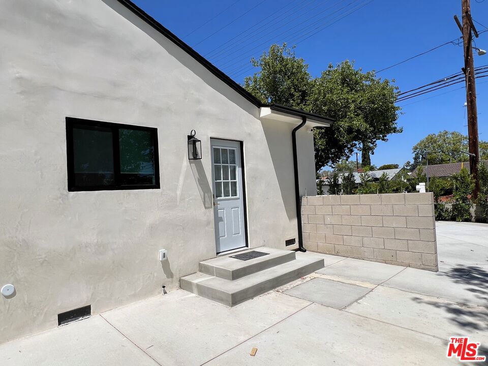 main property photo 53