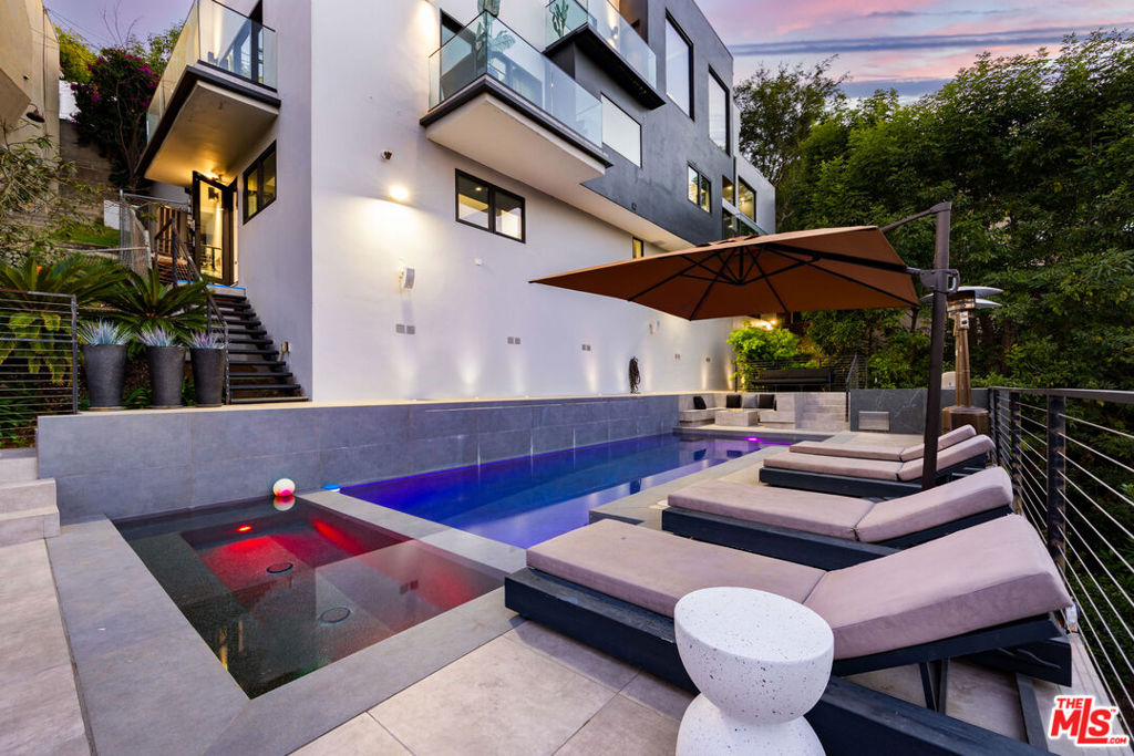 main property photo 60