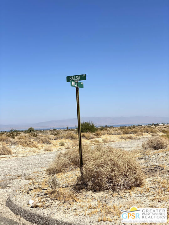 main property photo 11