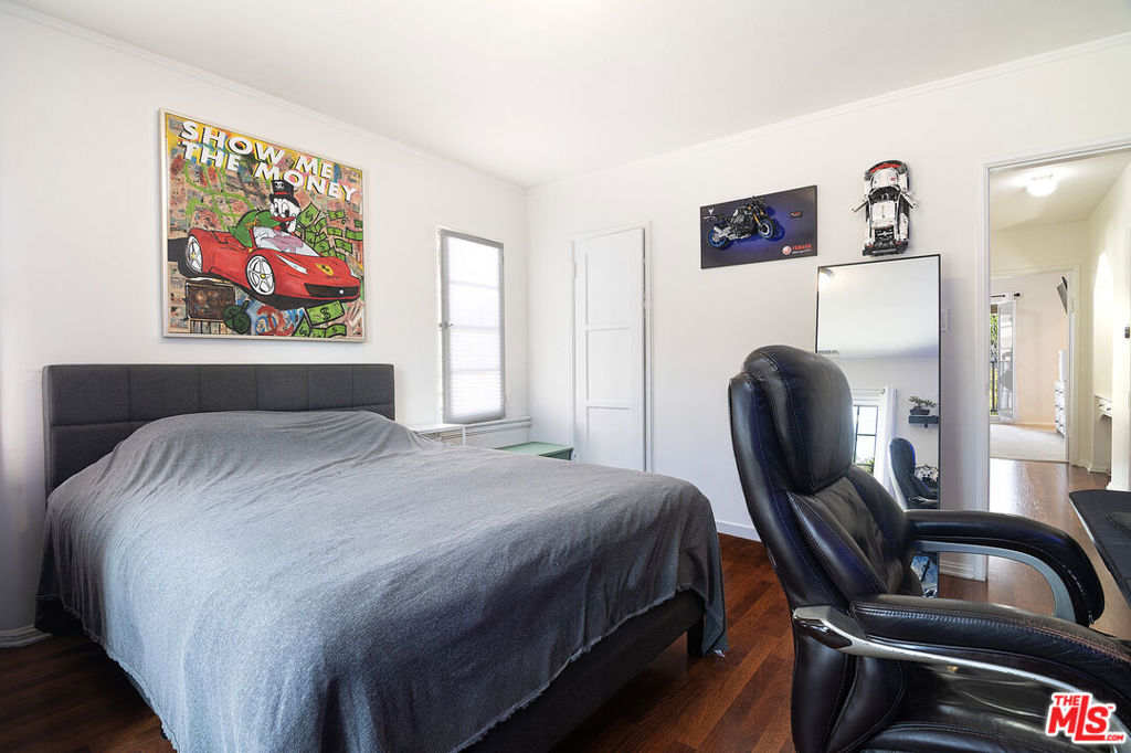 main property photo 46